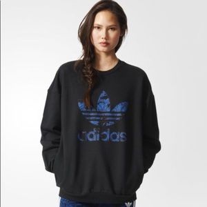 Adidas black sweatshirt with blue flower detailing